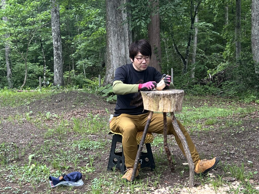 北欧の知恵 × 信州の自然白樺の生木から削り出す、一生愛せるククサ